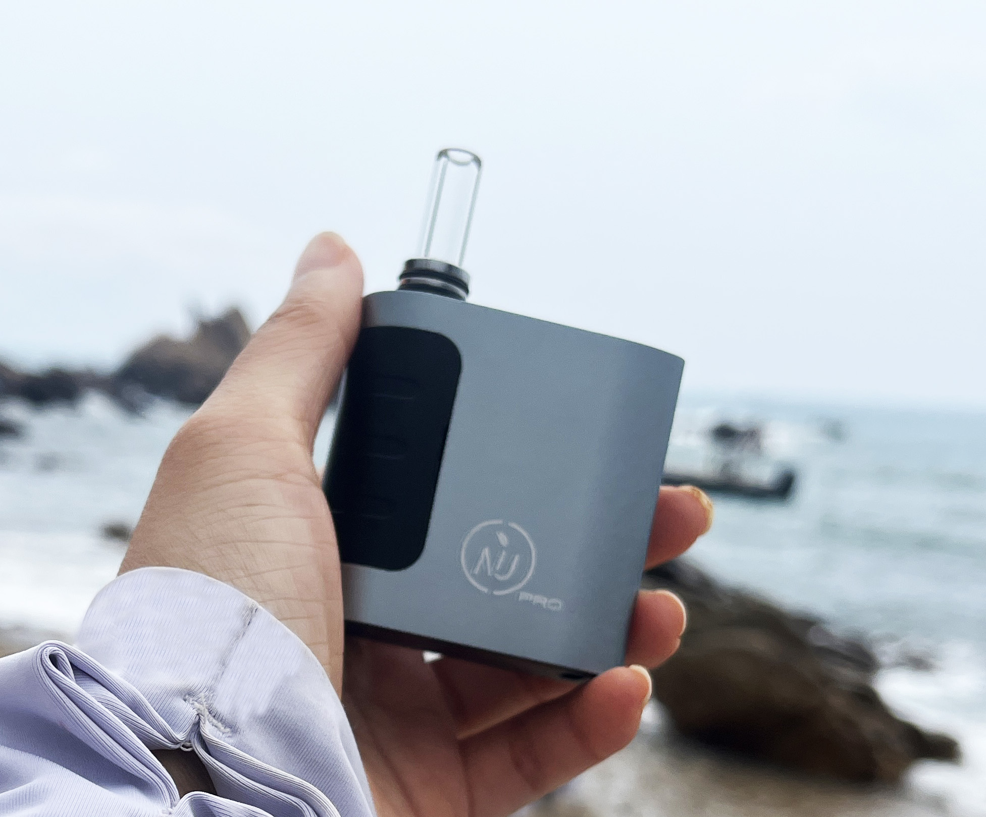Line Pro Vape NIU PRO vaporizer - The original Aisvape Brand Portable Dry Herb ...